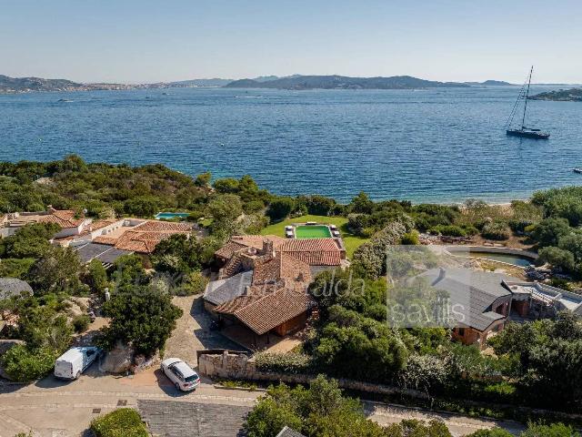 Villa in Porto Rafael, Palau - Foto 1