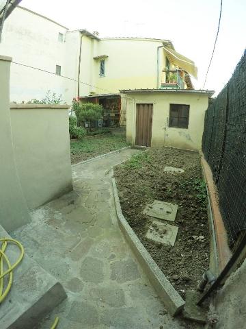 Detached house in Via Francesco Ferrucci, Campi Bisenzio - Photo 1