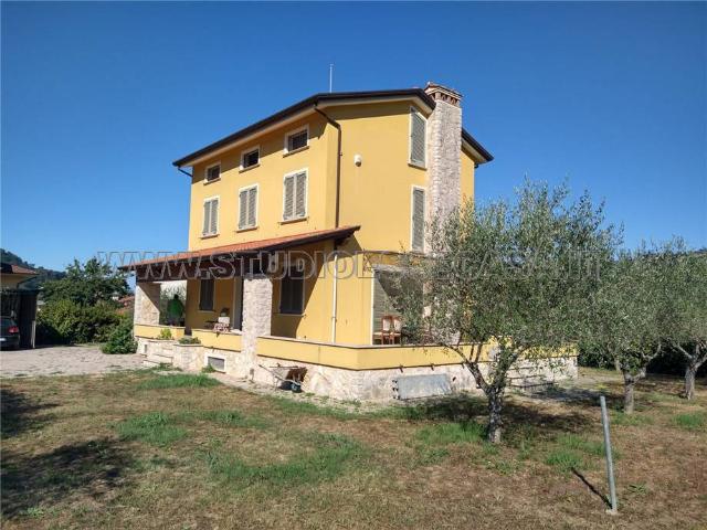 Detached house, Massarosa - Photo 1