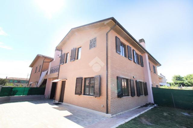 Villa in Via Milano 147, Porto Sant'Elpidio - Foto 1