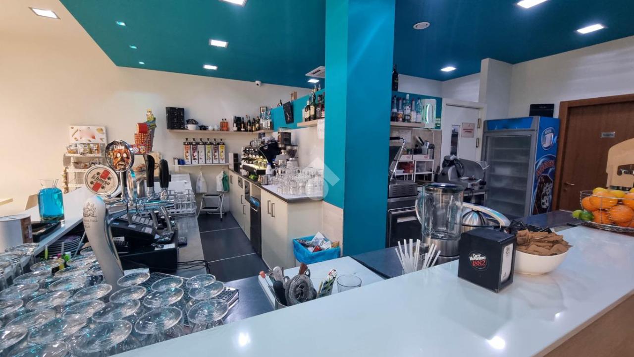 Negozio in Via Volta 8, Carnate, {3} - Foto 2