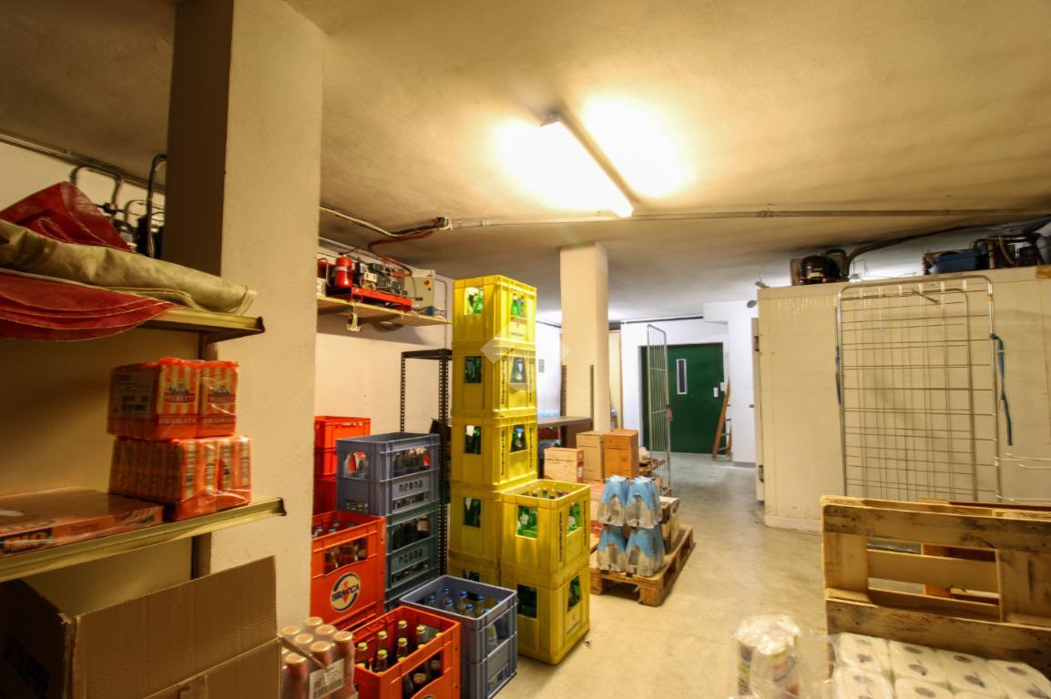 Negozio in Via Alessandro Manzoni 29, Monte Marenzo, {3} - Foto 2