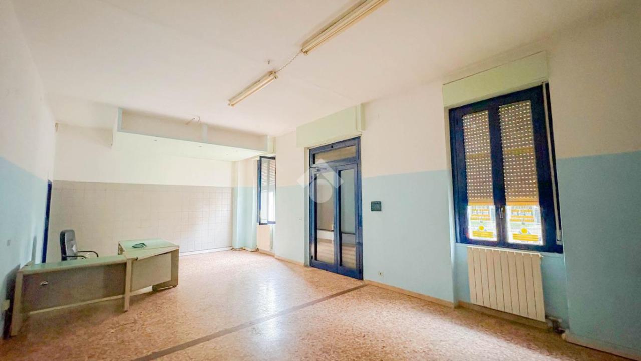 Negozio in Viale Risorgimento 60, Pantigliate, {3} - Foto 2