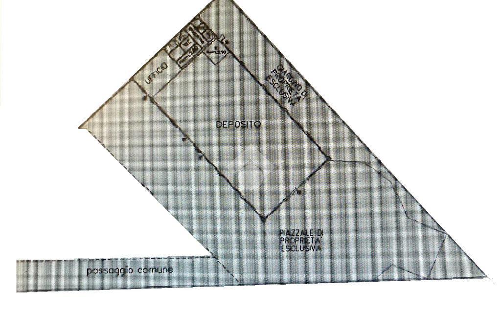 Capannone in Viale I Maggio 6, Peschiera Borromeo, {3} - Planimetria 1