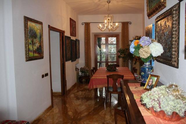 Apartament in Via Alberica 32, Massa - Photo 1