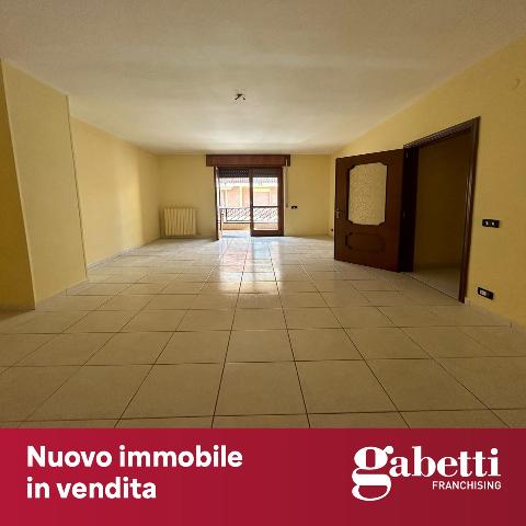 Vierzimmerwohnung in Via Trani , San Severo - Foto 1