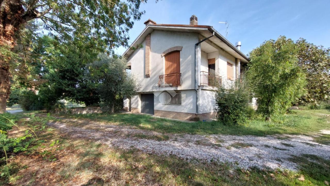 Villa in vendita a Bagnacavallo