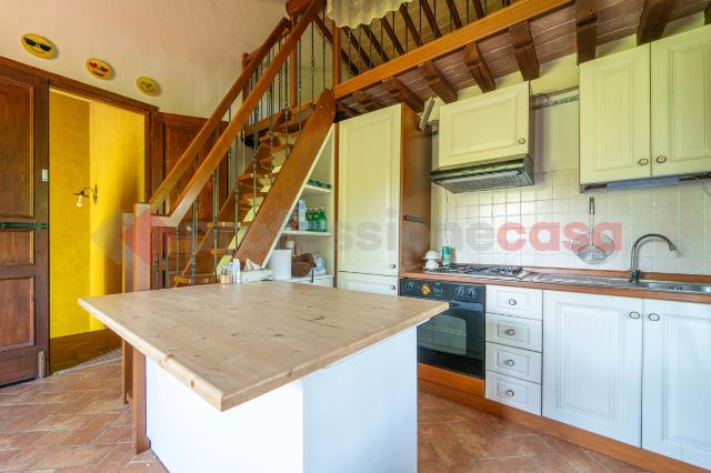 2-room flat, Riparbella - Photo 1