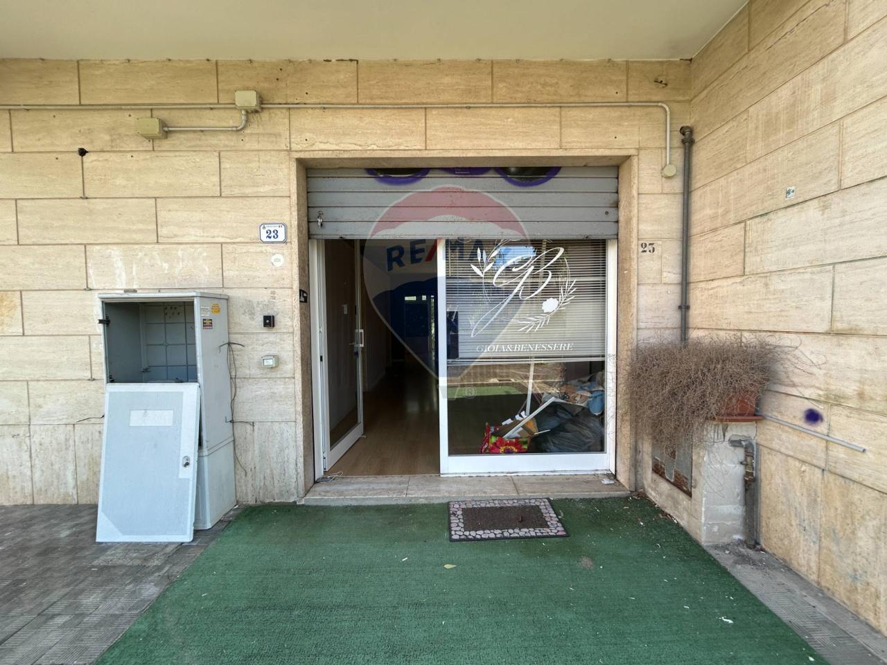 Negozio in Via Firenze 23, Nettuno, {3} - Foto 2