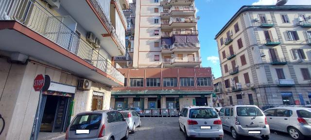 Geschäft in Via Pietro Giannone, Napoli - Foto 1