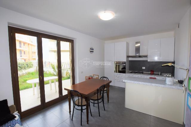 2-room flat in Contrada Montecantino 93, Massignano - Photo 1