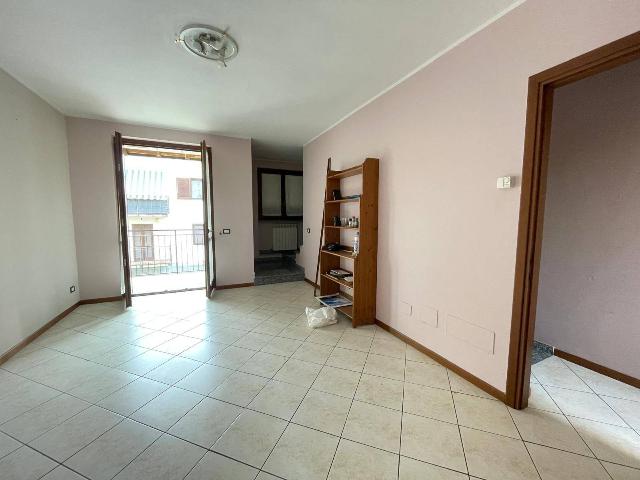 Villa a schiera, Oleggio - Foto 1