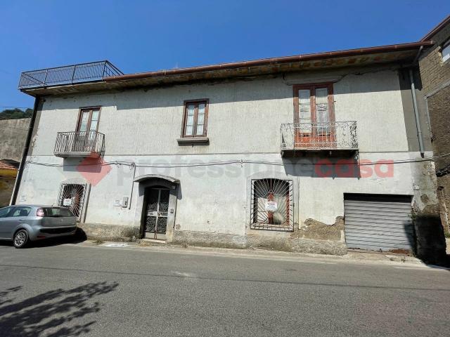 Detached house in Via dei Ciorani  Snc, Mercato San Severino - Photo 1