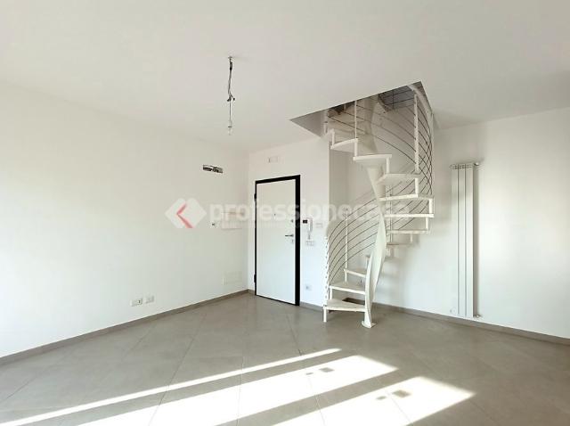 3-room flat in Via degli Aranci 69, Aprilia - Photo 1