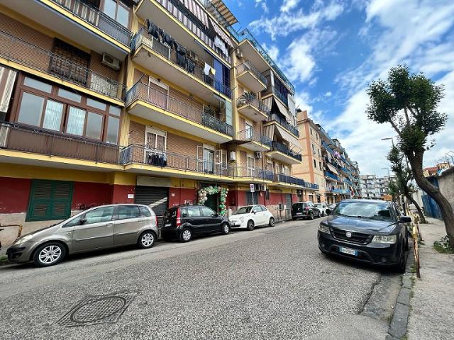 Negozio in Traversa IV Italia, Napoli - Foto 1