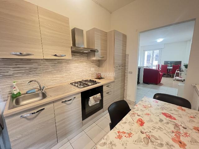 4-room flat in {3}, - Photo 1