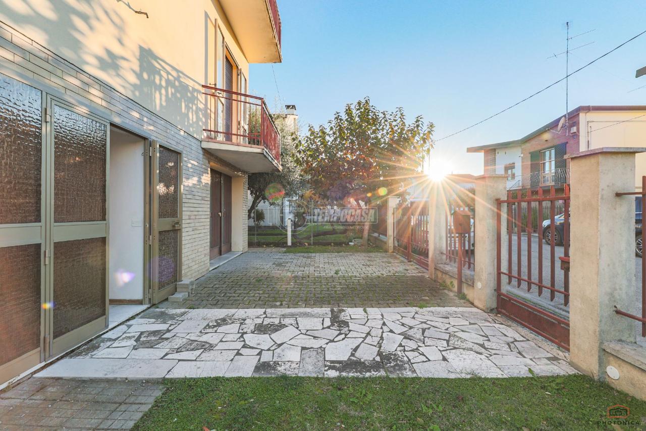 Casa indipendente in vendita a Lugo