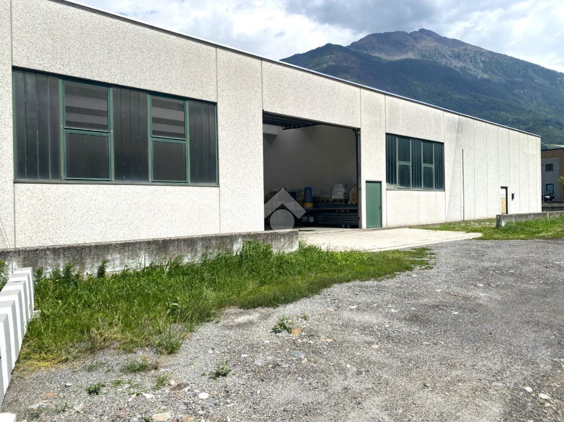 Capannone in Via Lungo Adda V Alpini 124, Tirano, {3} - Foto 2