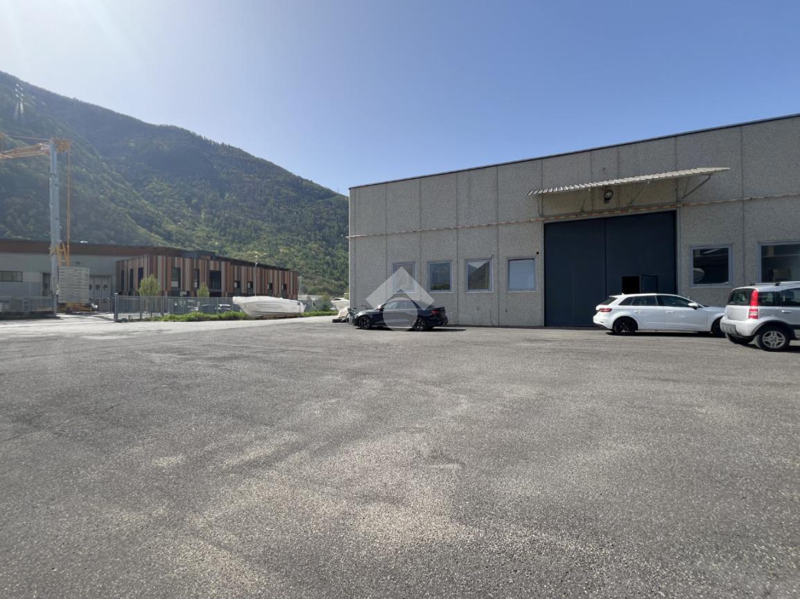 Capannone in Strada di Fort 14, Tirano, {3} - Foto 2