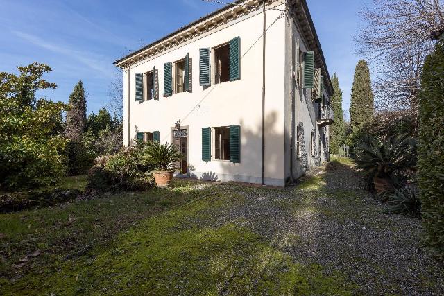 Mansion in Via di Moriano, Lucca - Photo 1