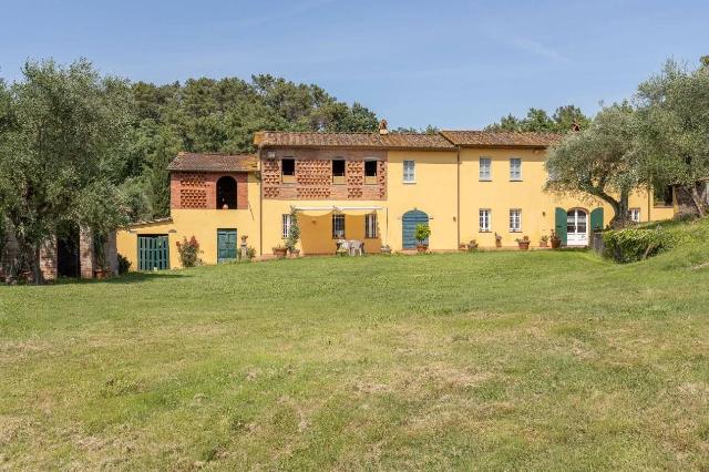 Country house or cottage in Via del Colle in San Martino in Colle, Capannori - Photo 1