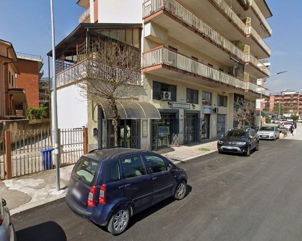 Negozio in Via Zamosch 41, Cassino - Foto 1