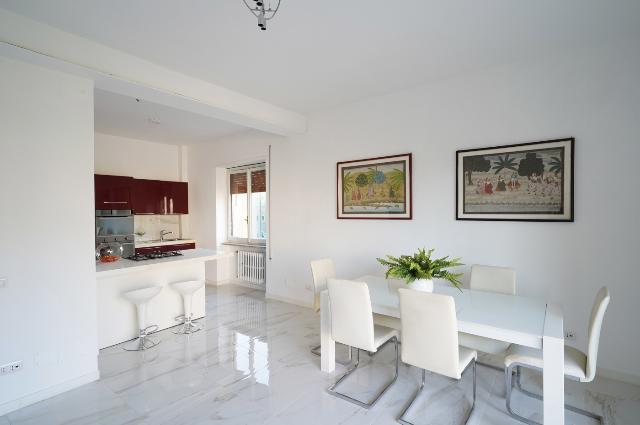 4-room flat in Piazza San Giovanni Snc, Cassino - Photo 1