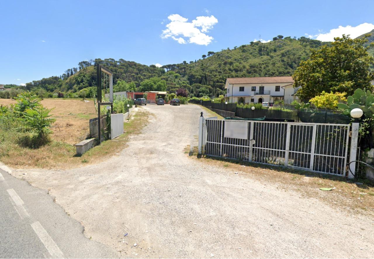 Negozio in Via Casilina Sud Snc, Cervaro, {3} - Foto 1