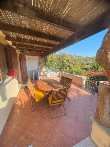 Terraced house in Via Mannucciu , Aglientu - Photo 1