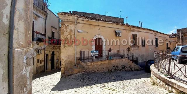 Detached house in {3}, Piazza Enrico Dandolo - Photo 1