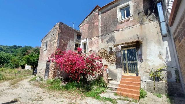 Dreizimmerwohnung in Via San Nicola di Giovi, Salerno - Foto 1