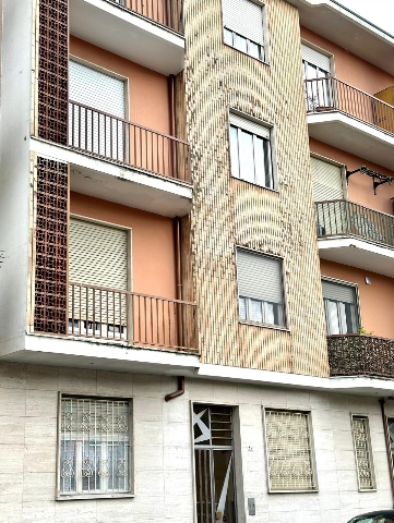 2-room flat in Via Generale Cantore, Grugliasco - Photo 1