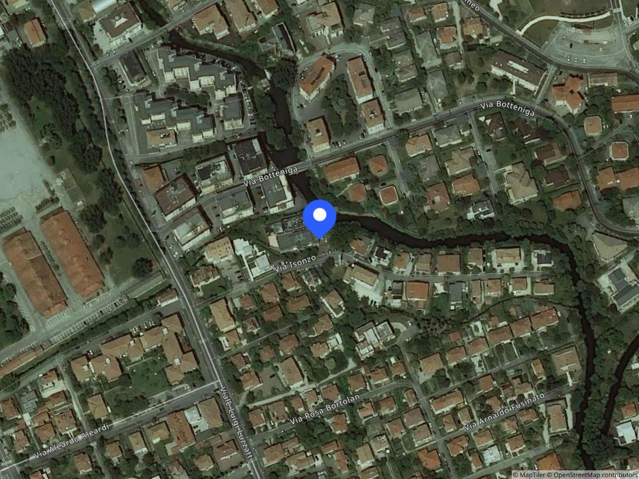 Magazzino in Viale Sicilia, 3/a  07100, Sassari, {3} - Foto 1