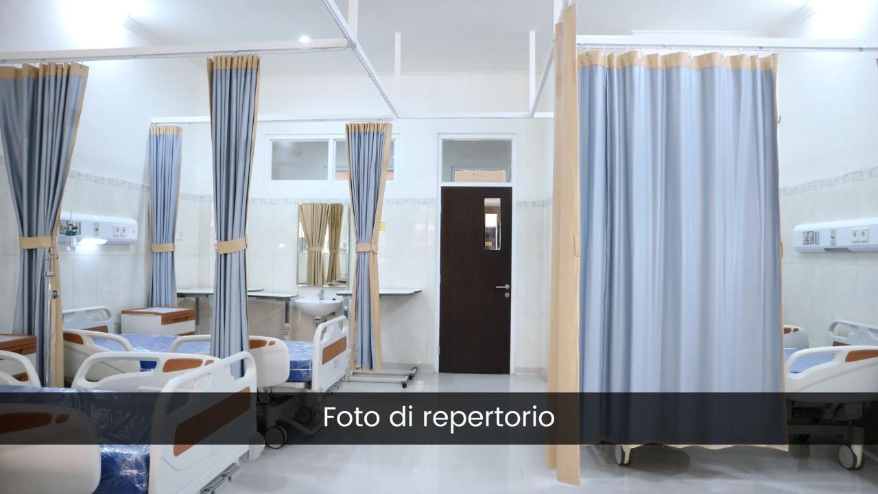 Casa di cura in Via Ludovico Ariosto, 10  87100, Cosenza, {3} - Foto 1