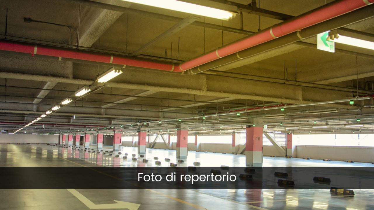 Garage in Via Cutrazzo N.10/a Fraz. Nunziata  95016, Mascali, {3} - Foto 1