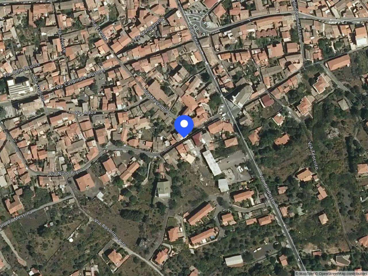 Magazzino in Via Nino Bixio N 17, Nicolosi, {3} - Foto 1