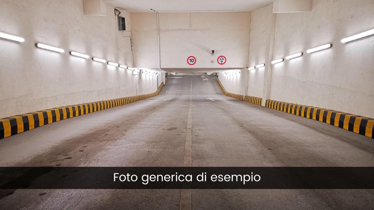 Autorimessa in Via Riccardo Quartararo N.9, Catania, {3} - Foto 1