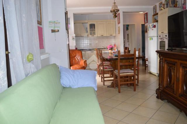 3-room flat in Via dei Carrari, Altopascio - Photo 1