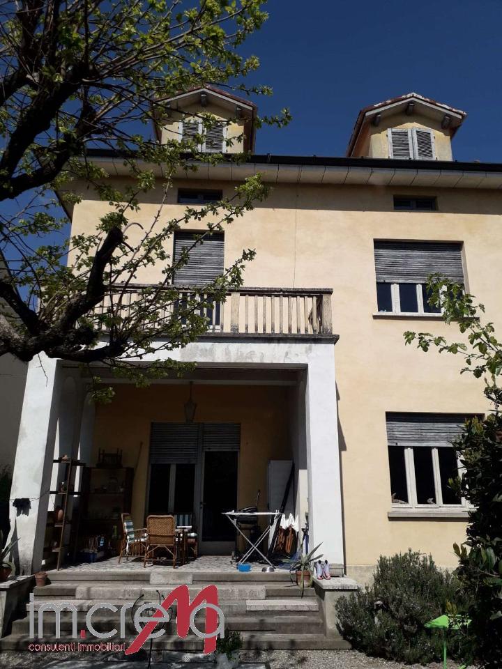 Villa unifamiliare in vendita a Crema