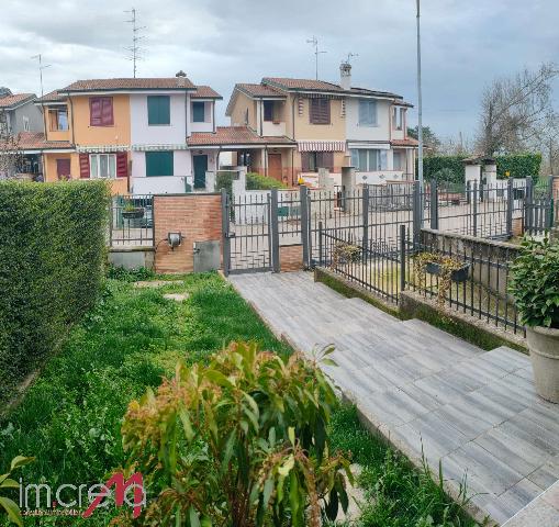 Villa a schiera in Via Indipendenza 35, Chieve - Foto 1