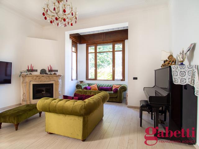 3-room flat in Via F.Lli Bandiera 14, Cinisello Balsamo - Photo 1