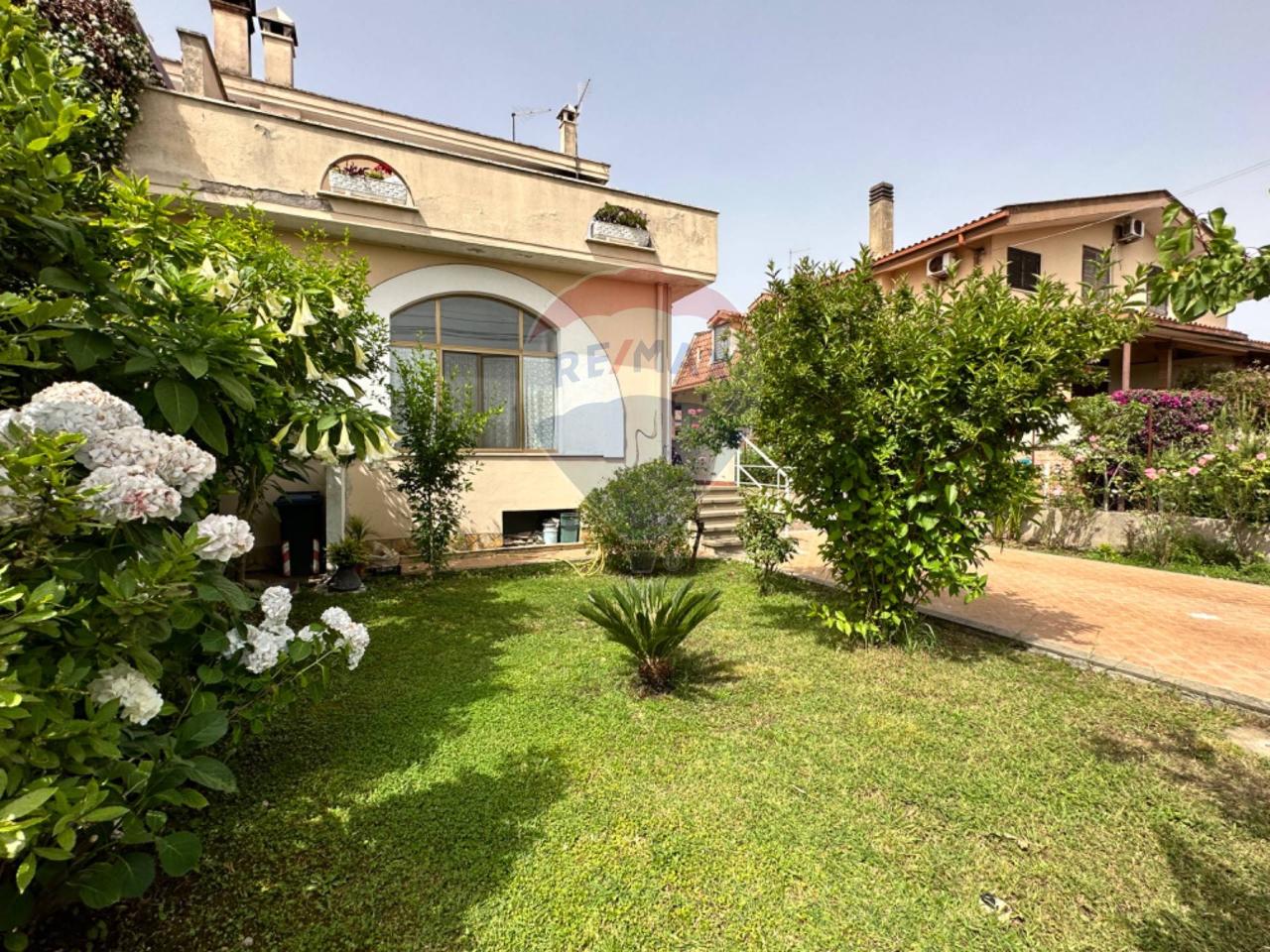 Villa in vendita a Ardea