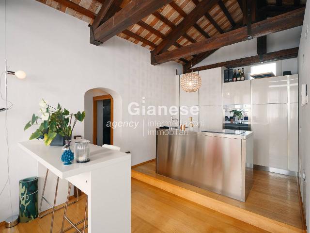 2-room flat in Vicolo Trevisi, Treviso - Photo 1