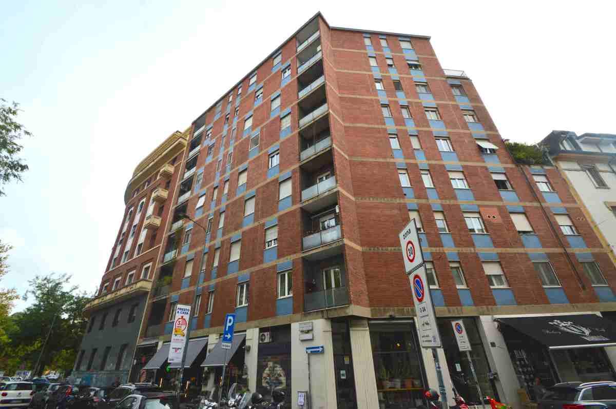 Negozio in Via Montevideo 10, Milano - Foto 1