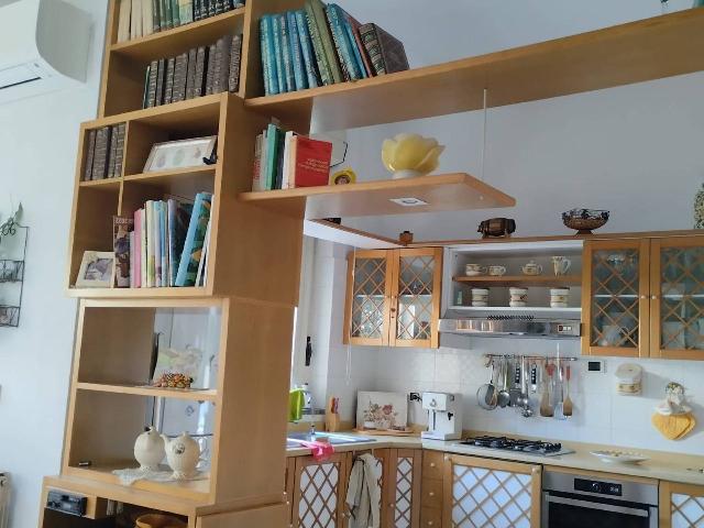 4-room flat in {3}, Corso Italia - Photo 1