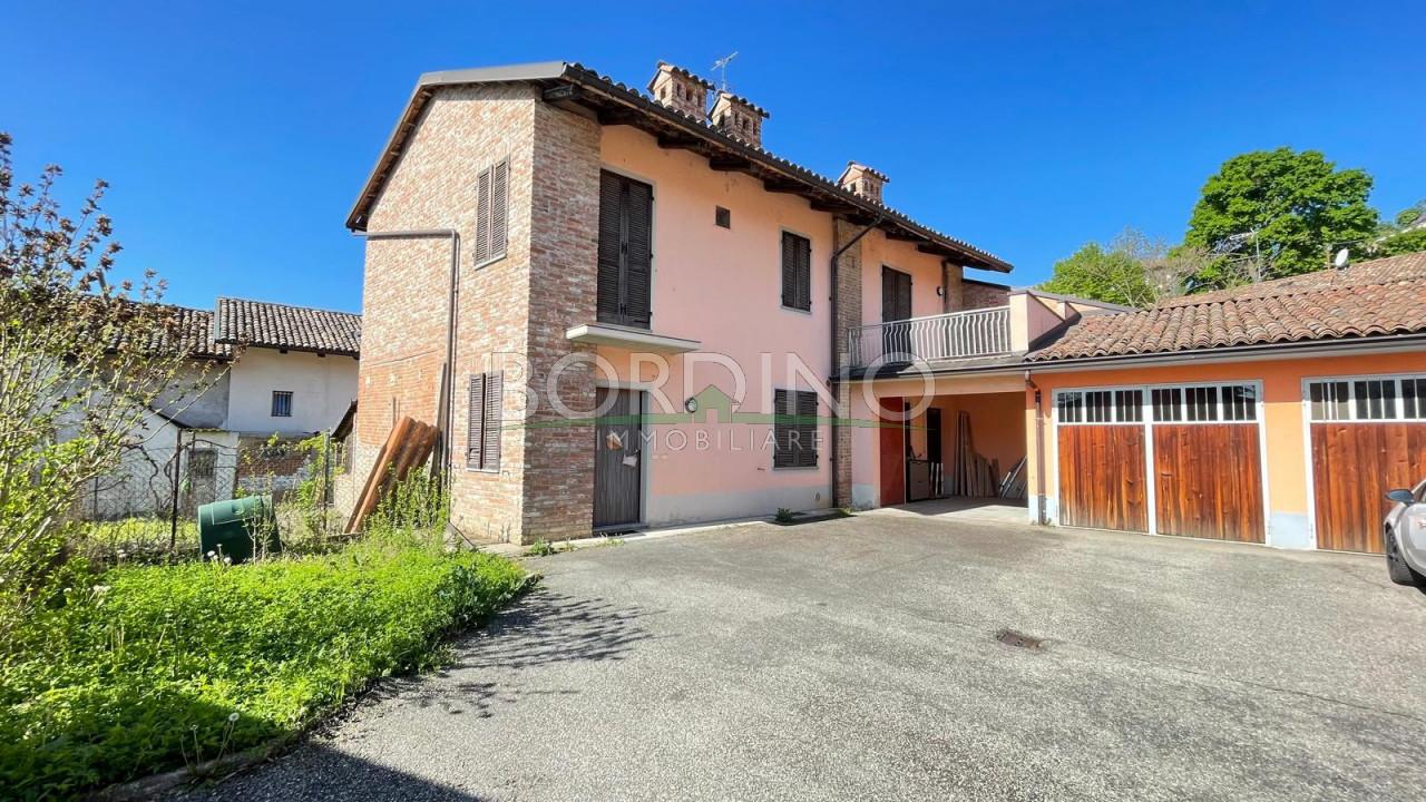 Casa indipendente in vendita a Magliano Alfieri