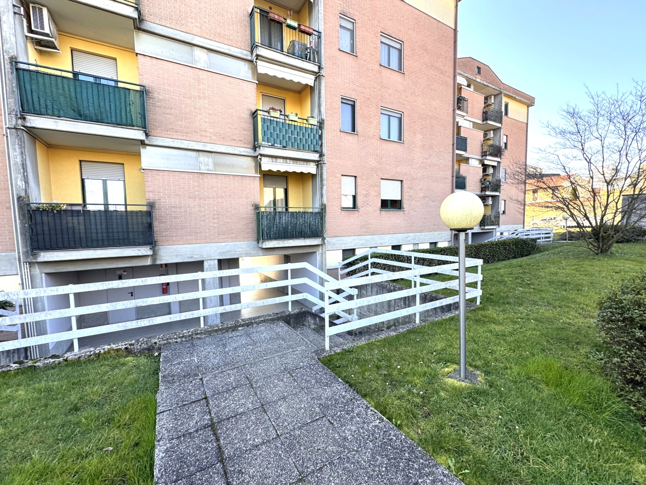immagine annuncio 1 di 15
