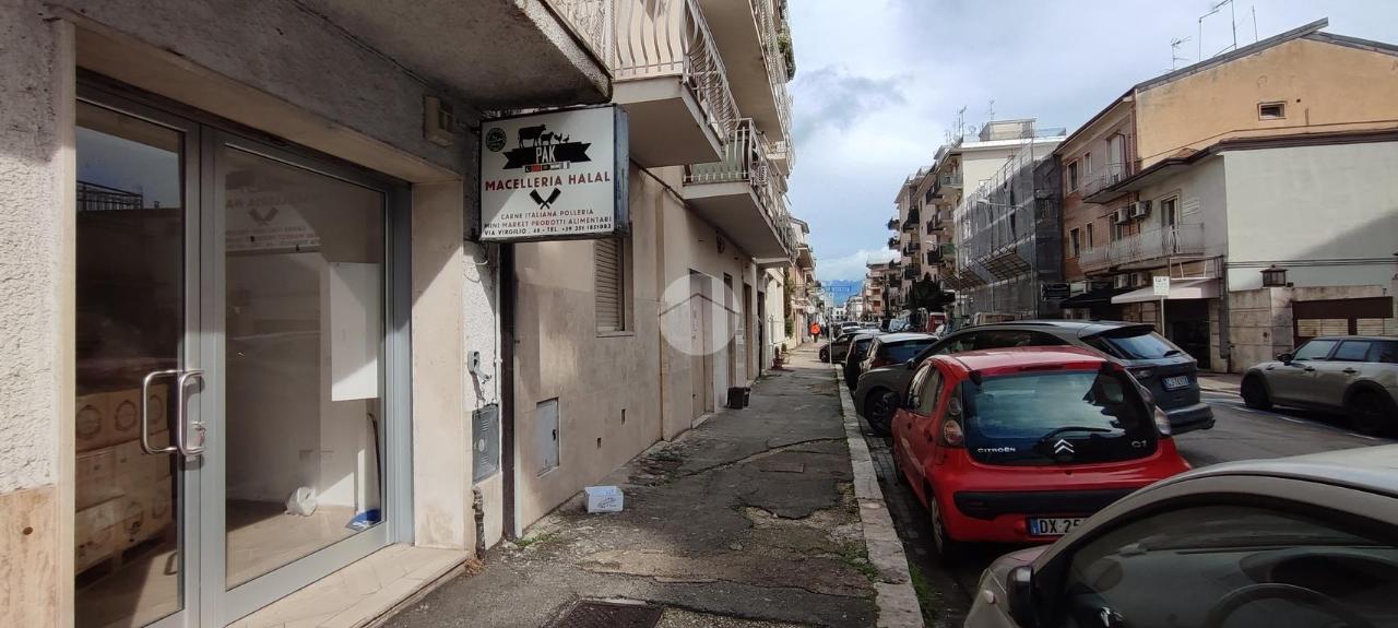 Negozio in Via Virgilio, Cassino, {3} - Foto 2