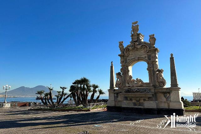 Geschäft in Largo Sermoneta 36, Napoli - Foto 1