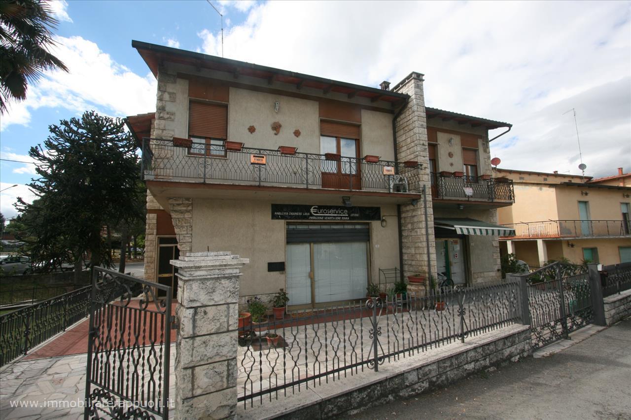 Casa indipendente in vendita a Sinalunga